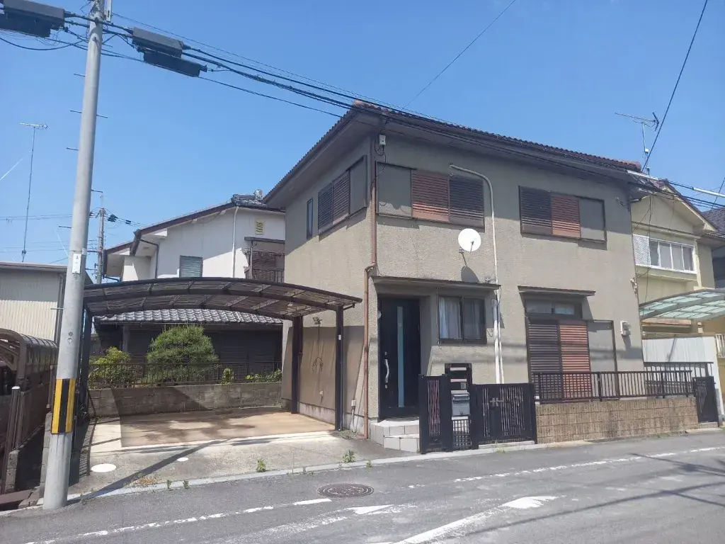 Akiya in Ritto