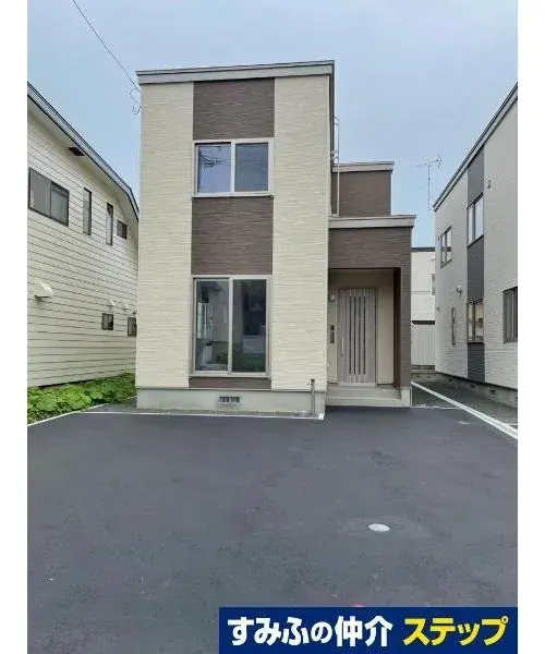 Akiya in Ebetsu