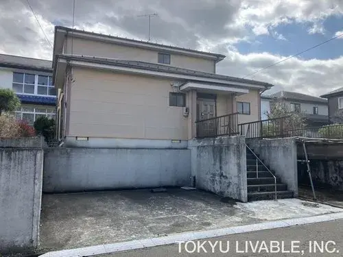 Akiya in Aoba Ward