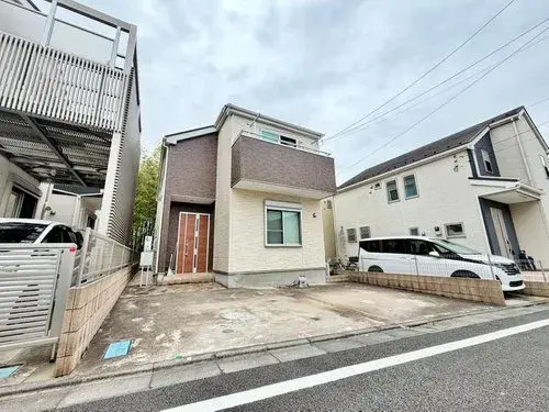 5LDK House in Nerima-ku, Tokyo (2)
