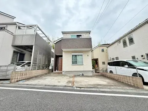 5LDK House in Nerima-ku, Tokyo (3)