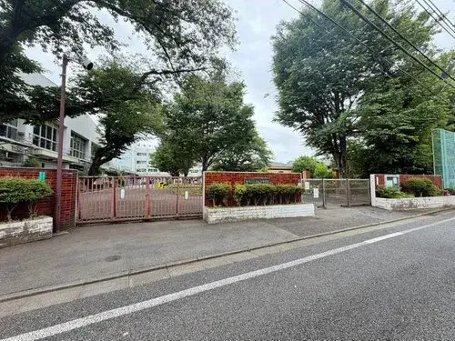 5LDK House in Nerima-ku, Tokyo (32)