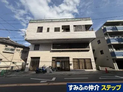 Akiya in Mitaka