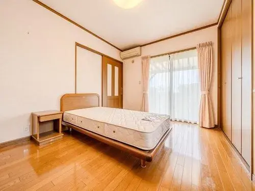 2-Story House Kawasaki City Kanagawa Prefecture (5)