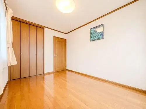 2-Story House Kawasaki City Kanagawa Prefecture (6)