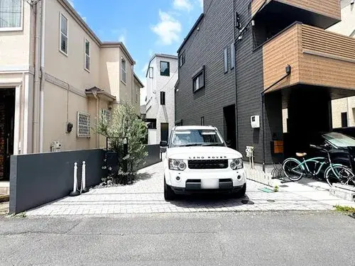 Akiya in Chigasaki