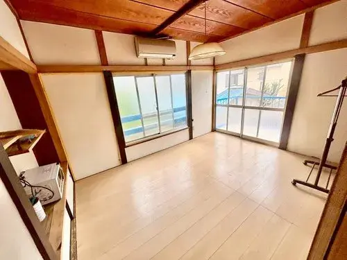 Akiya in Yokohama