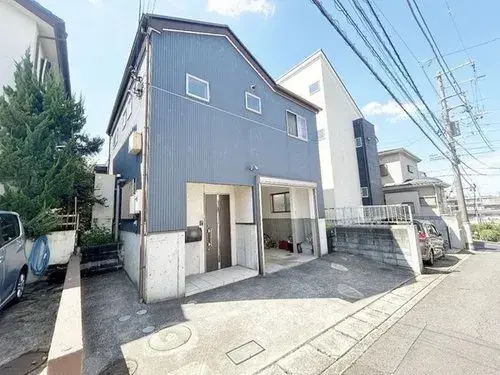 Akiya in Kawasaki