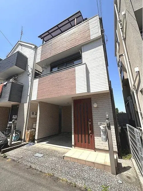 Akiya in Kawasaki