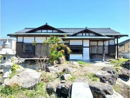 Akiya in Showa Town