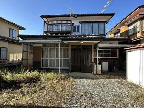Akiya in Suwa