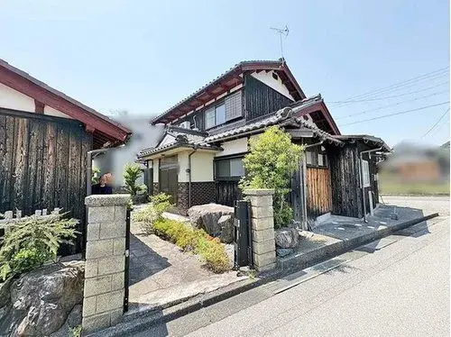 Akiya in Nagahama