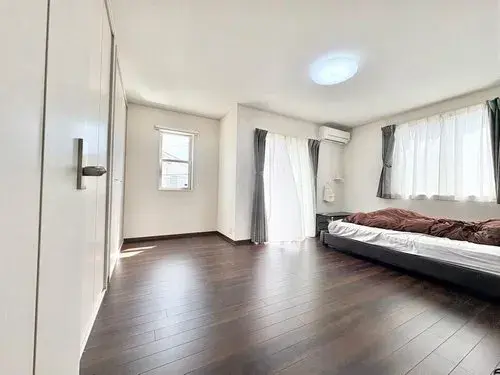 2-Story LDK House Fushimi Ward Kyoto Prefecture (3)