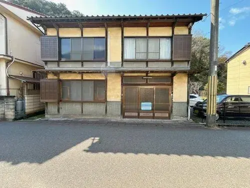Akiya in Asago