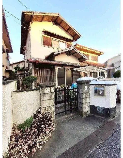 Akiya in Kawanishi