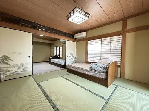 兵庫県宝塚市6LDK+S物件 (8)