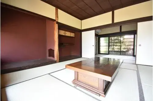 4LDK+2S Property Kure City Hiroshima Prefecture (2)