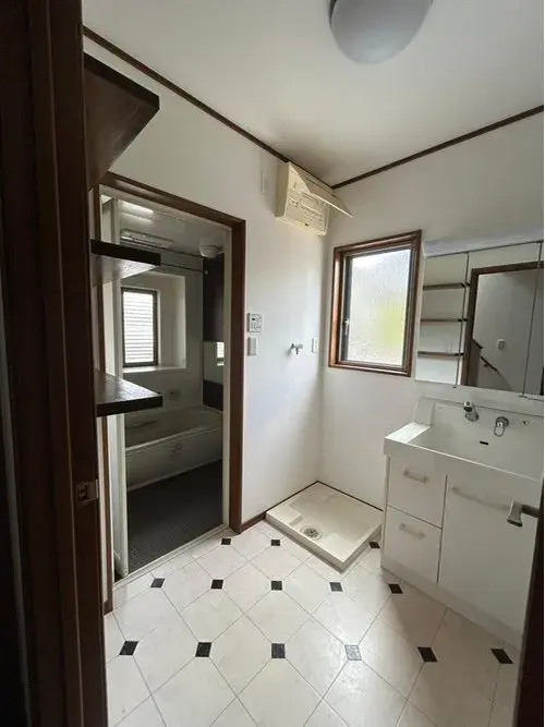 4LDK Property Hofu City Yamaguchi Prefecture (16)