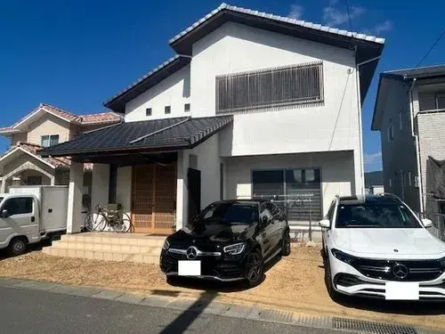 Akiya in Mitoyo