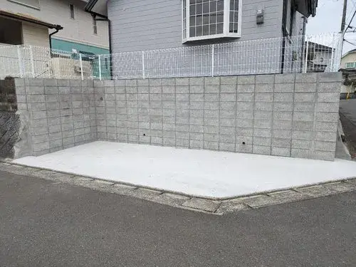 Slide 0