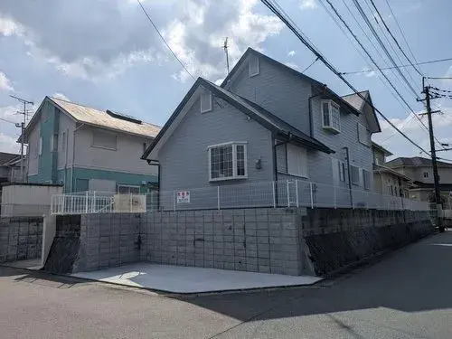 Slide 4