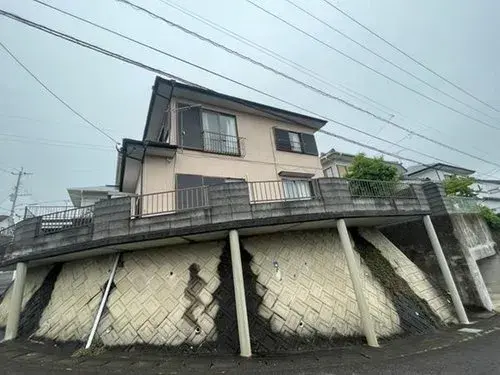 Slide 2