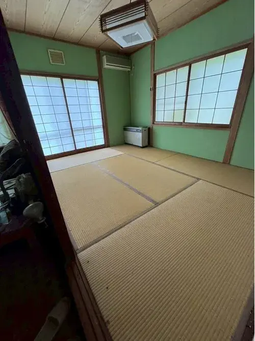 Oita Prefecture Yufu 1-Room Unit (2)