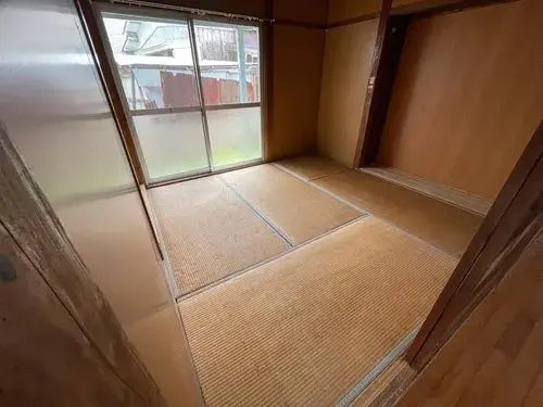 Slide 4