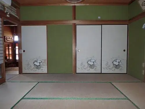Slide 4