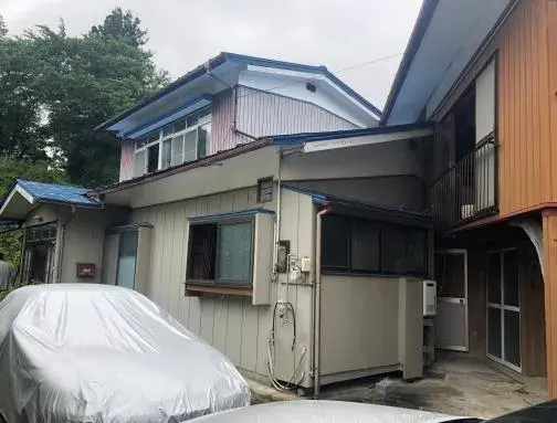 Akiya in Tome