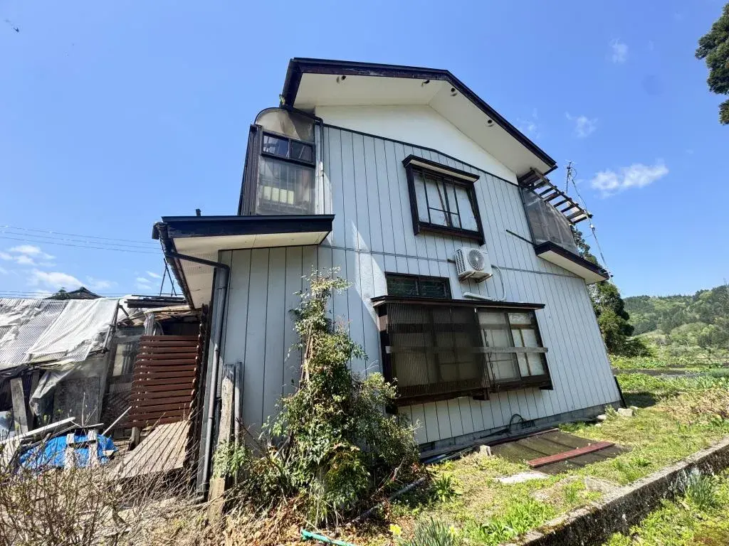 Akiya in Ojiya