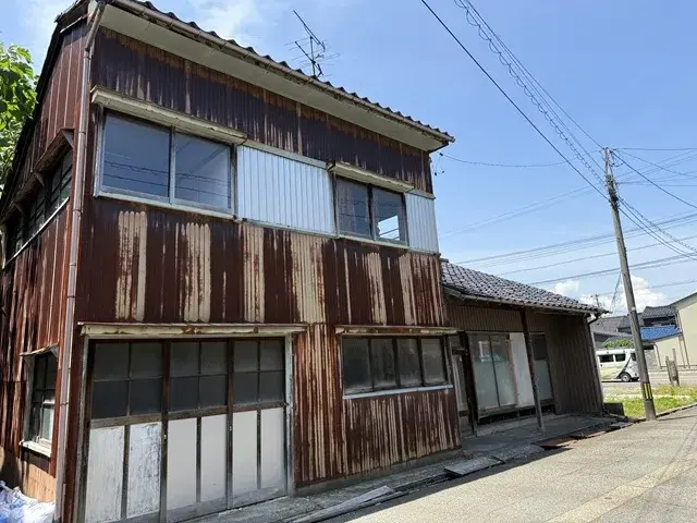 Akiya in Takaoka