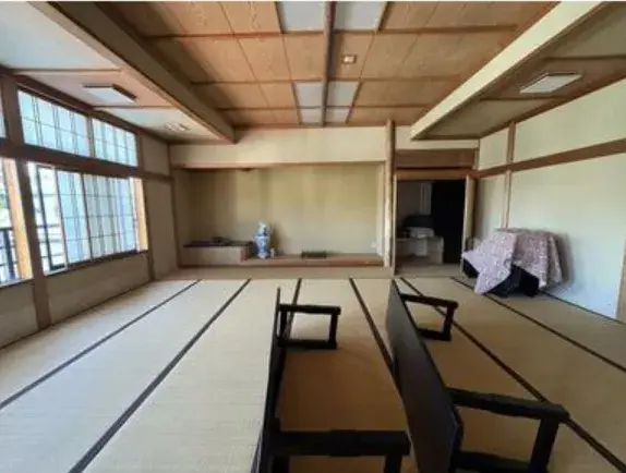 Detached House in Sanjo City, Niigata Prefecture (8)