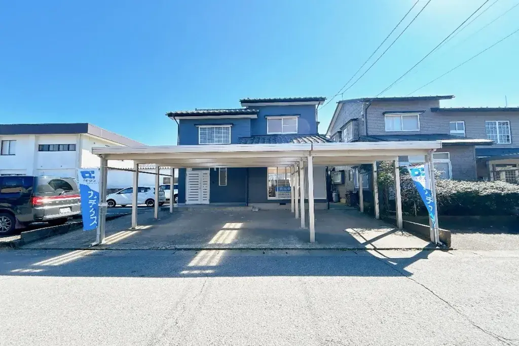 Akiya in Sakai