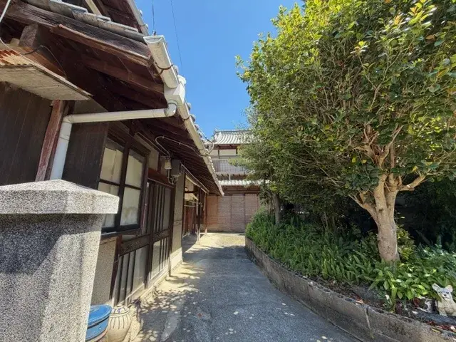Akiya in Imabari