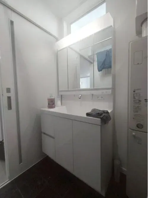 2-Story Property Kushiro City Hokkaido (6)