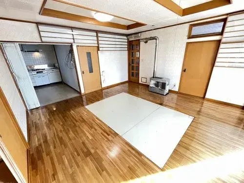 [3LDK+S Property] Iwamizawa City Hokkaido (2)