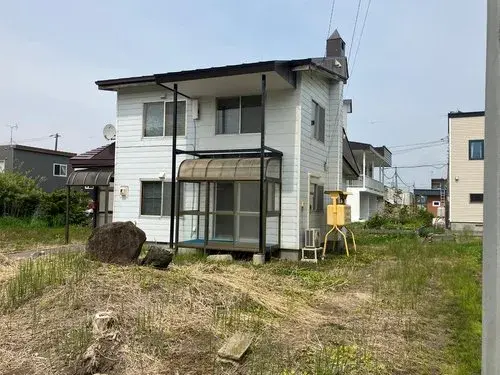 Akiya in Iwamizawa