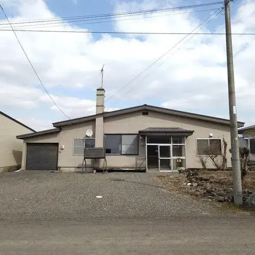 Akiya in 白老镇