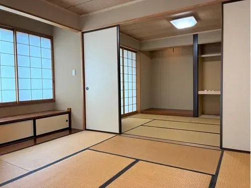 Akita Yokote 5LDK Property (15)