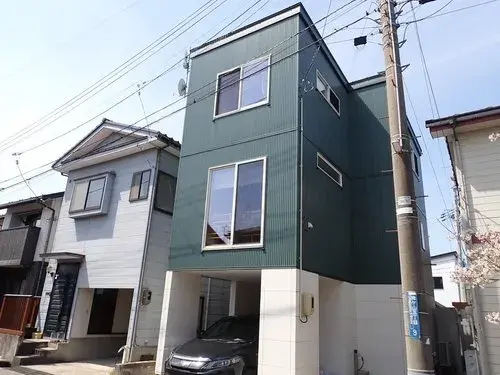 Akiya in 新潟市