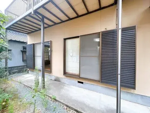 Slide 3