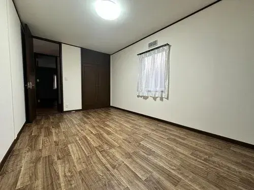 4LDK Property Yokkaichi City Mie Prefecture (11)