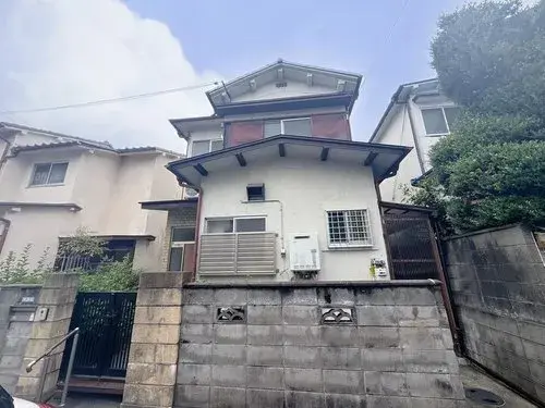Akiya in Neyagawa