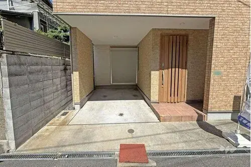 Osaka Prefecture Osaka City 4 Bedroom Property (4)