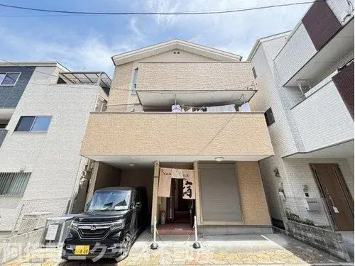 Akiya in Osaka