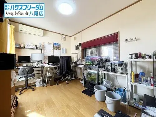 LDK 15+ Tatami 2-Story with Attic Storage Property Yao City Osaka Prefecture (3)