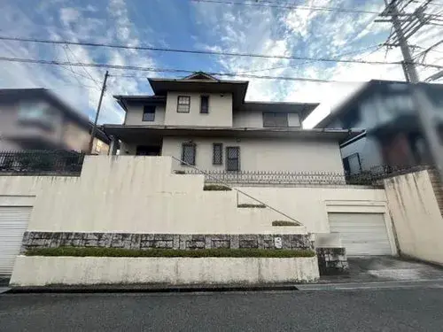Akiya in Kawachinagano