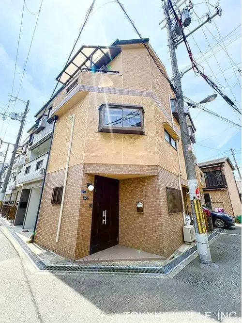 Akiya in Osaka