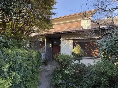 Akiya in Akashi